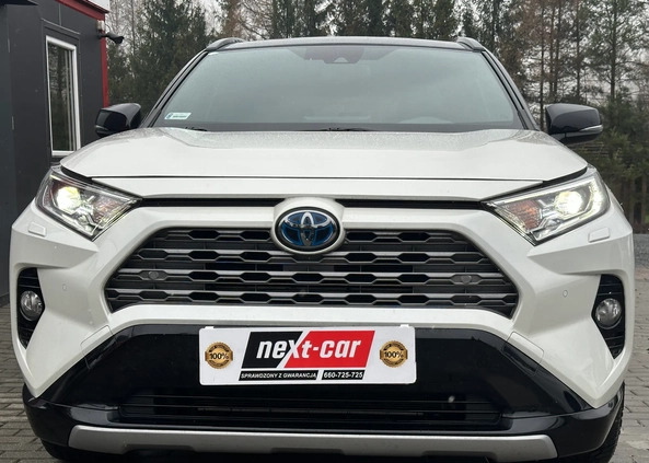 Toyota RAV4 cena 139900 przebieg: 121510, rok produkcji 2019 z Tuchola małe 742